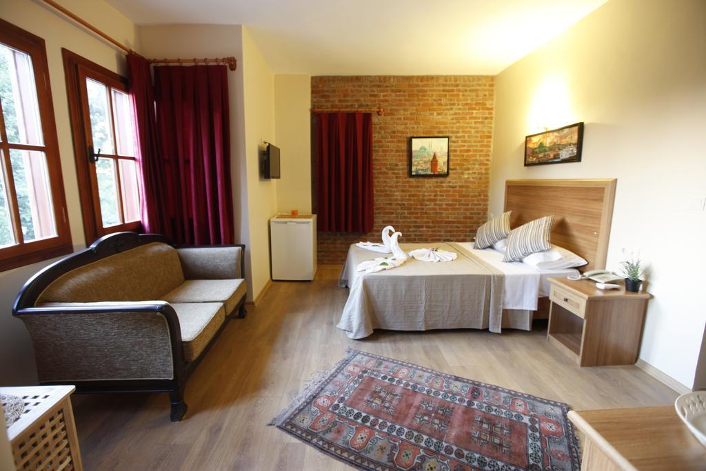 Casa Callinos Bed and Breakfast Σελτσούκ Δωμάτιο φωτογραφία